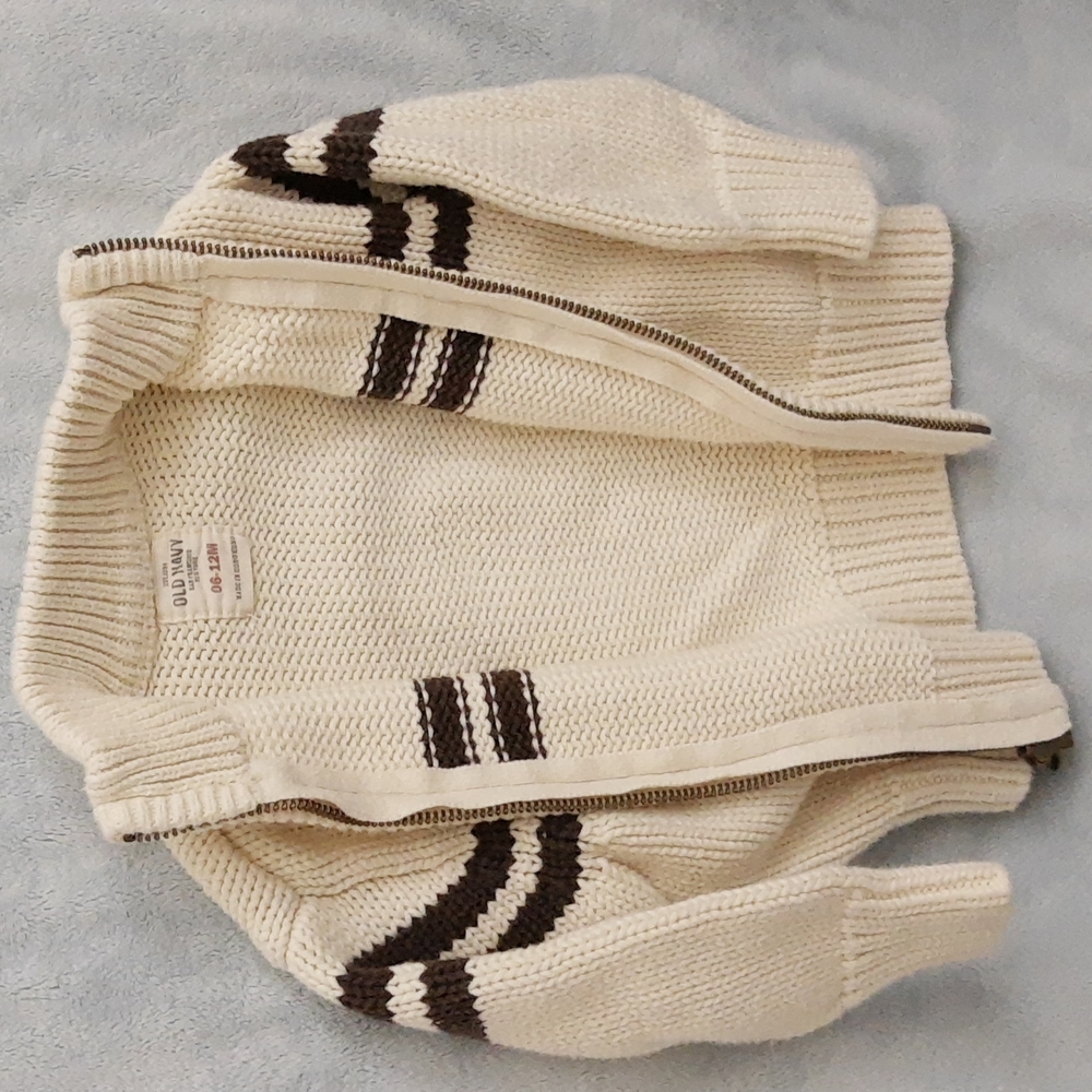 Old Navy Cable Knit Zip Up Cardigan Sweater, 6-12 mos
